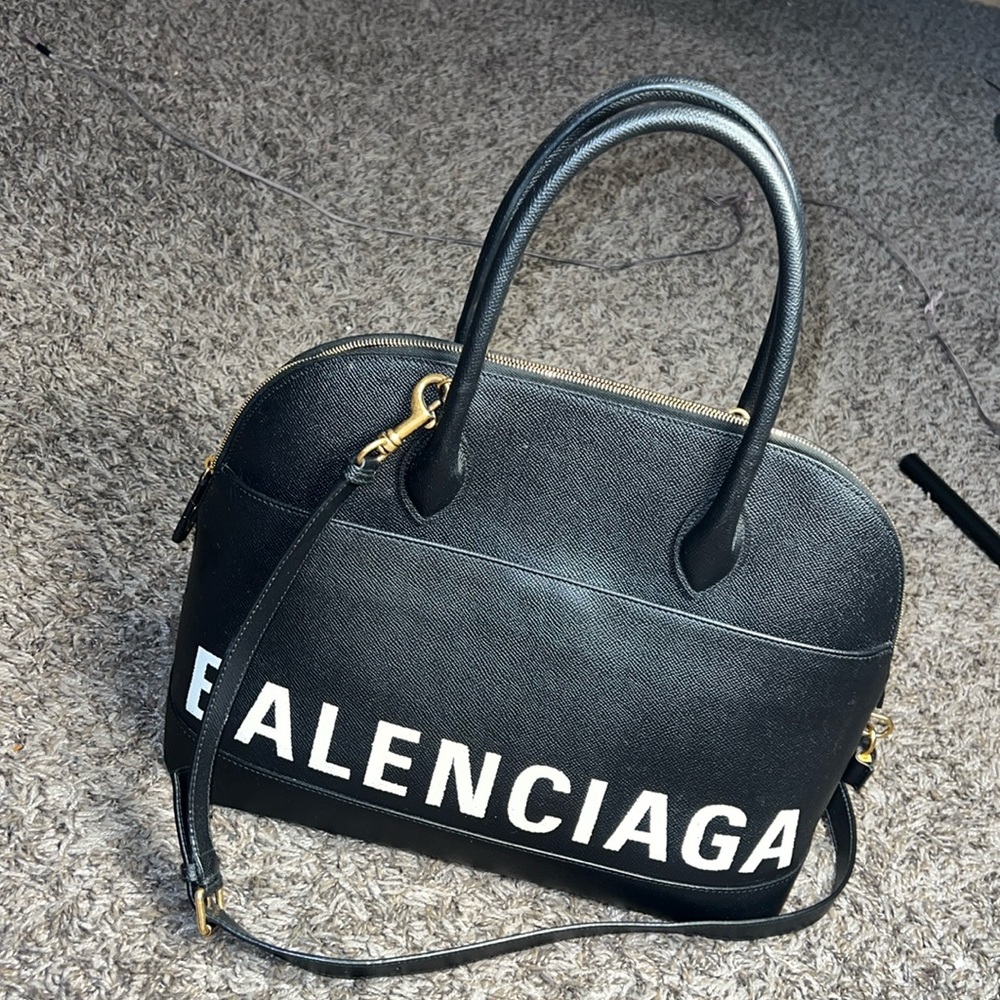 Large balenciaga